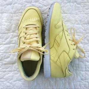 Reebok Women’s Sneakers Yellow